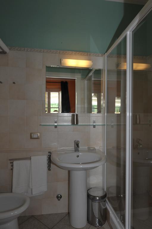 Room 4 Rome B&B Risorgimento الغرفة الصورة