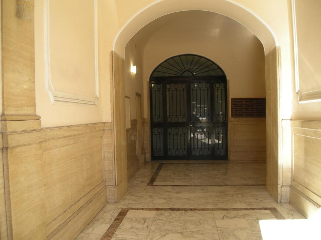 Room 4 Rome B&B Risorgimento المظهر الخارجي الصورة