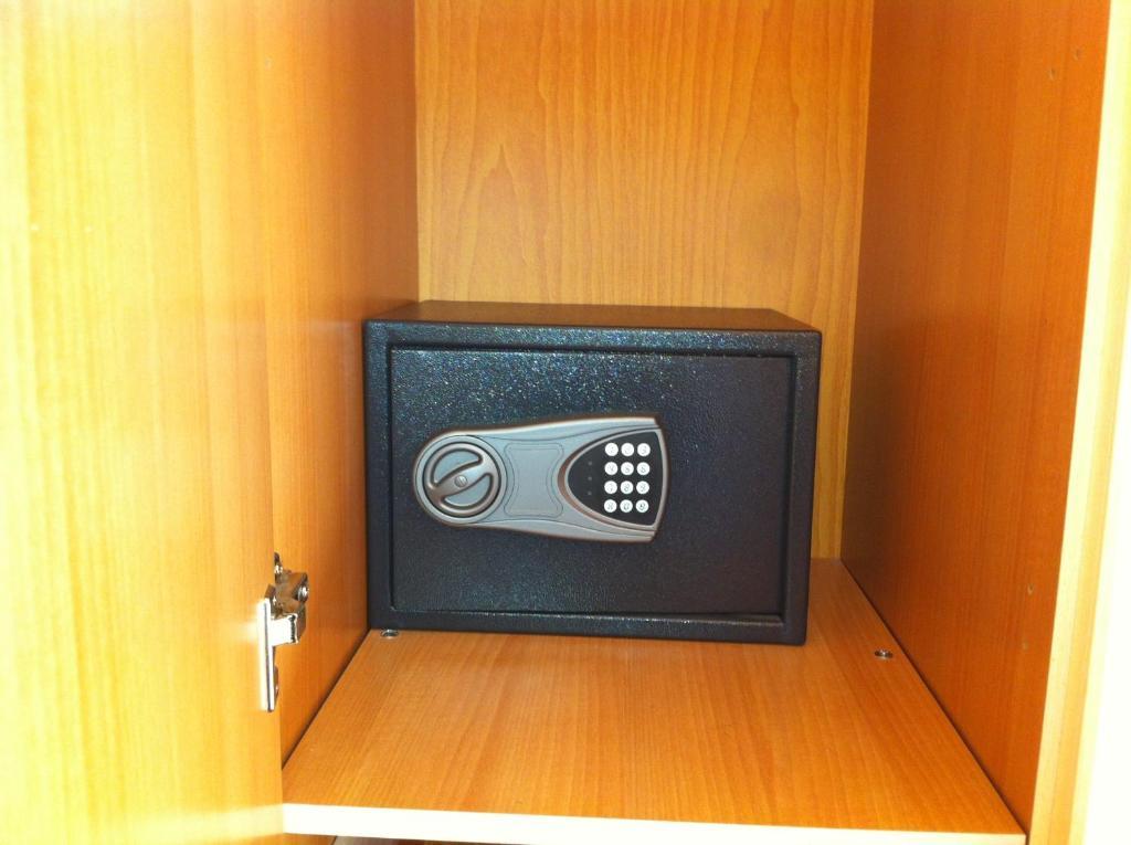 Room 4 Rome B&B Risorgimento الغرفة الصورة