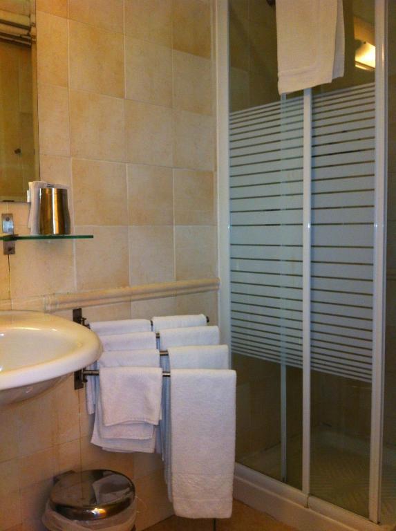 Room 4 Rome B&B Risorgimento الغرفة الصورة